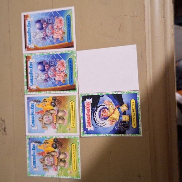 2022 Topps Garbage Pail Kids Trading Cards - Picture 9 of 14